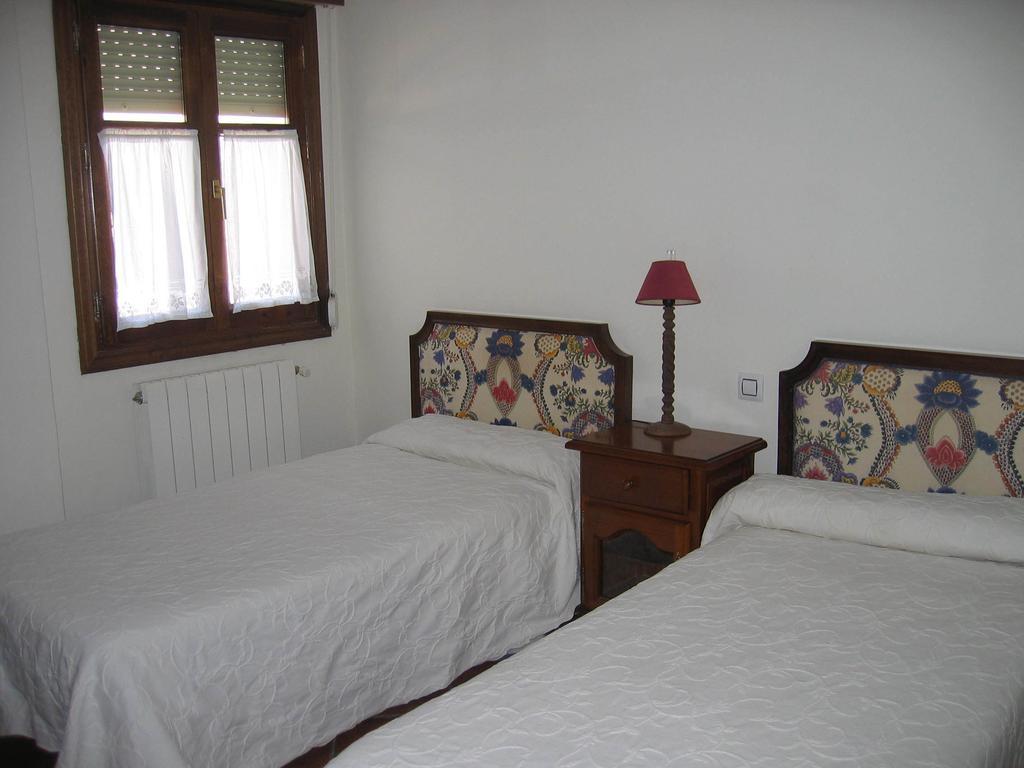 Apartamentos El Pajar Del Abuelo Peralejos de las Truchas Pokoj fotografie
